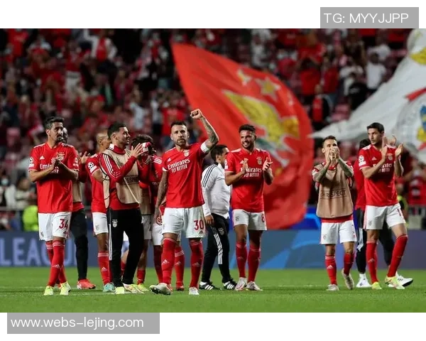 AK雅典与布拉加激战正酣谁能在欧战中笑到最后