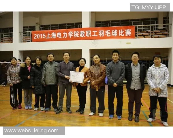 上海羽毛球队运营模式解析与热点关注的深度探讨